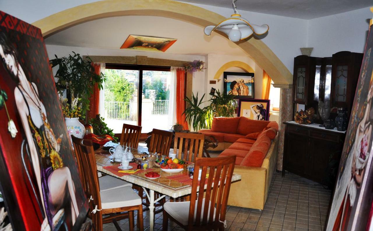 Casa D' Artista B&B Ozieri Eksteriør billede